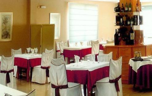 Hostal Vera Carlet Exterior photo